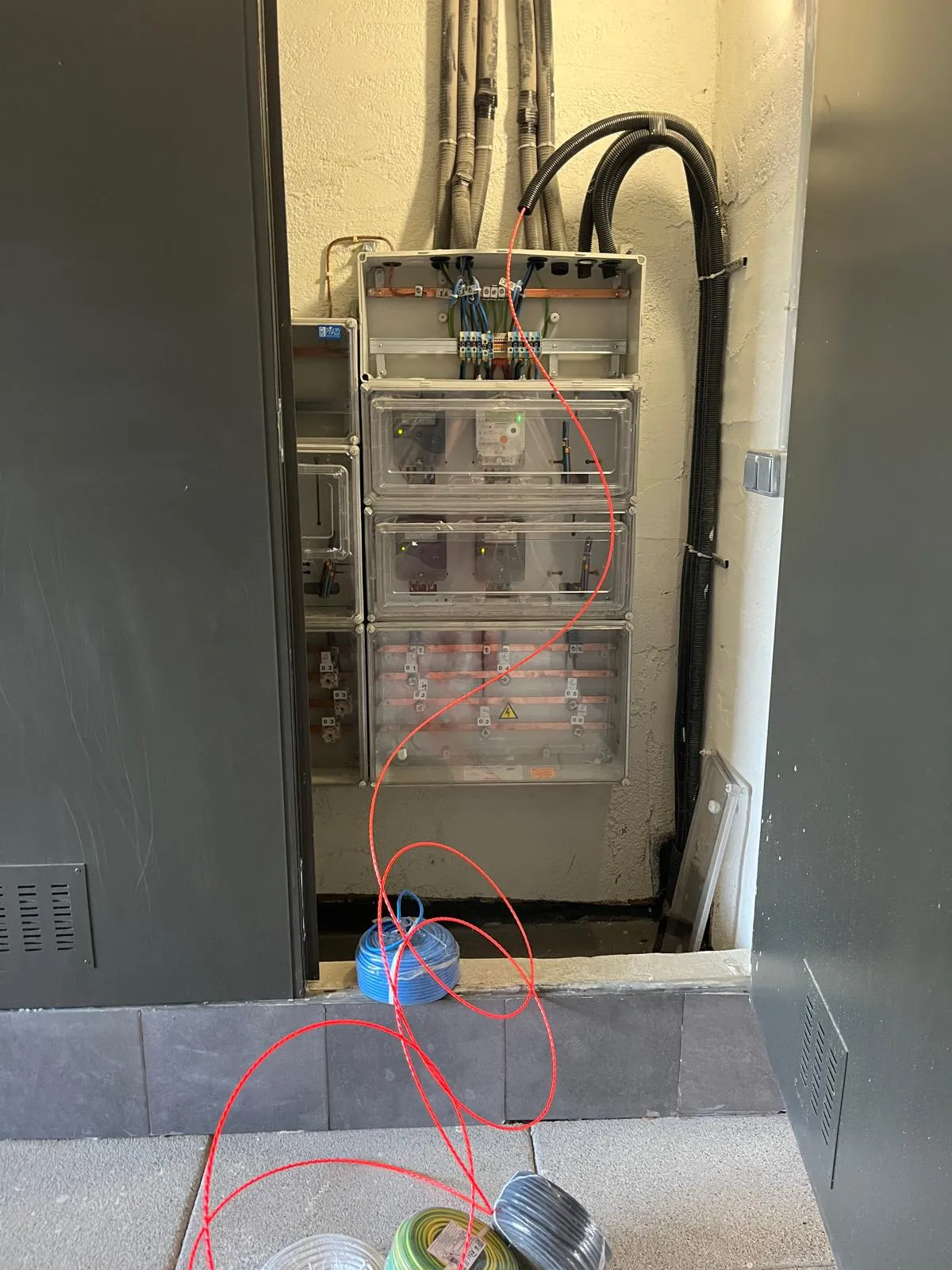 Acometida modificación en comunidad de vecinas Madrid